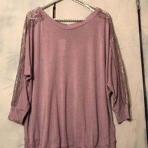 Forever 21 beautiful purple lace top
